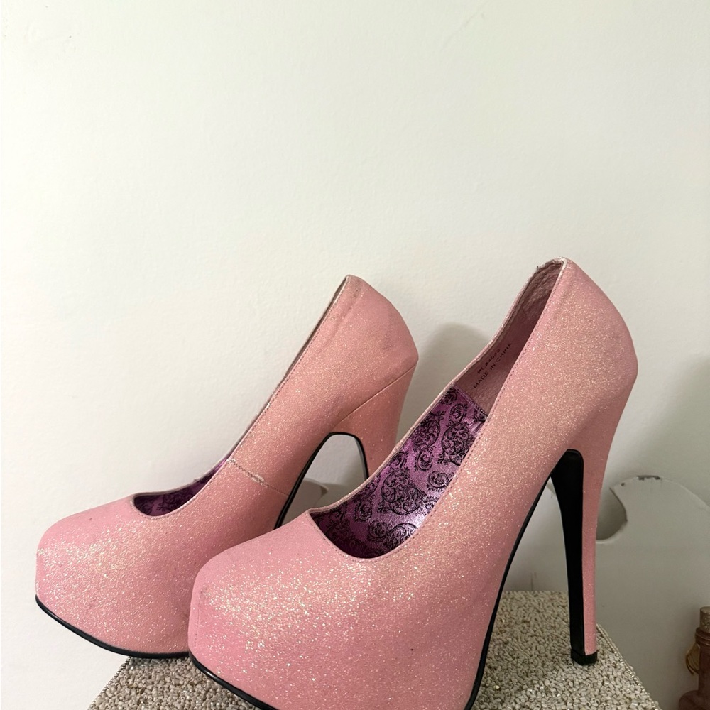 Elegant Pink Glitter High Heels